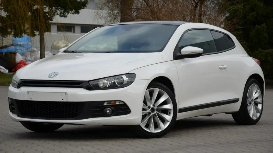 VOLKSWAGEN Scirocco -