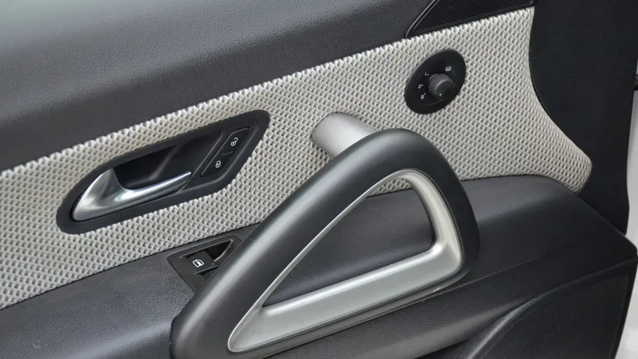 VOLKSWAGEN Scirocco -