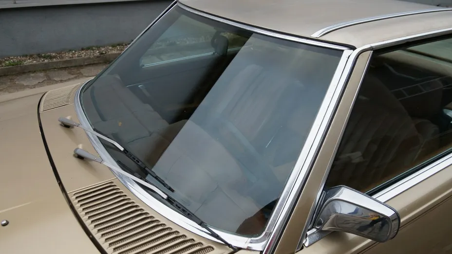 MERCEDES-BENZ SL -
