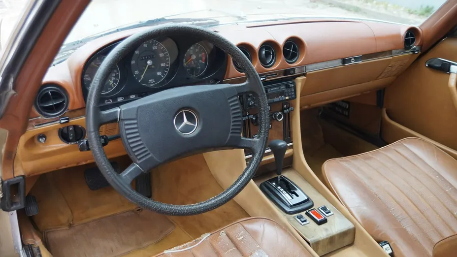 MERCEDES-BENZ SL -