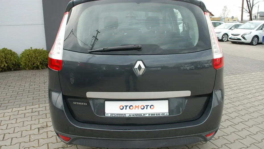 RENAULT Grand Scenic -