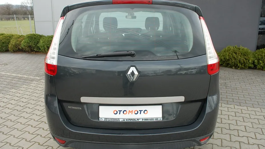 RENAULT Grand Scenic -