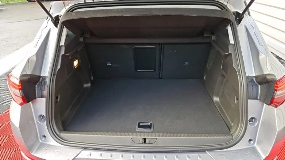 OPEL Grandland -