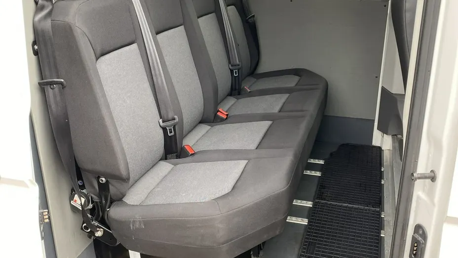 VOLKSWAGEN Crafter -