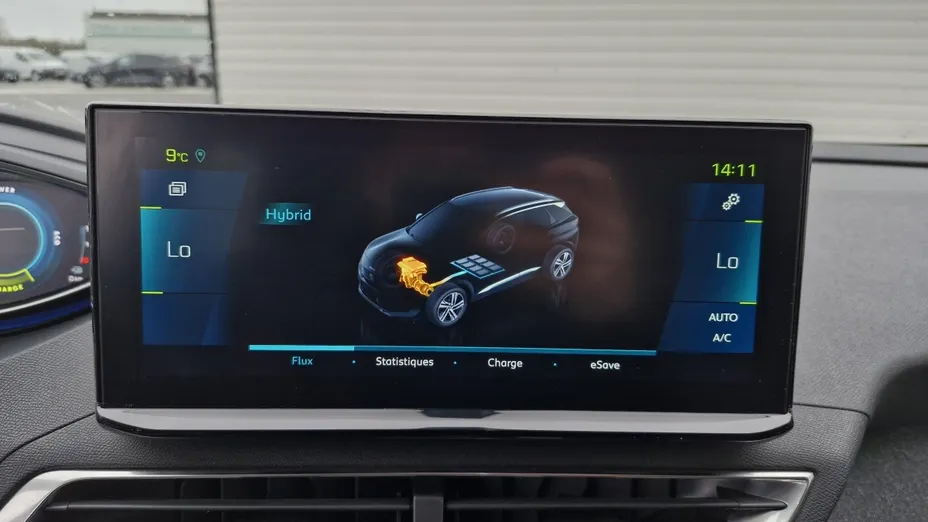 PEUGEOT 3008 -