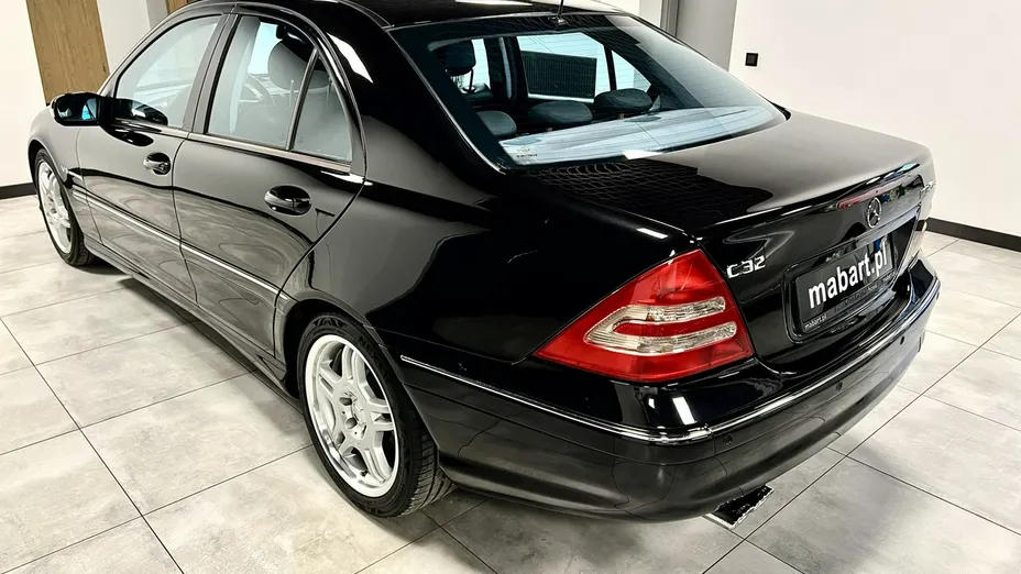 MERCEDES-BENZ C Klasa -