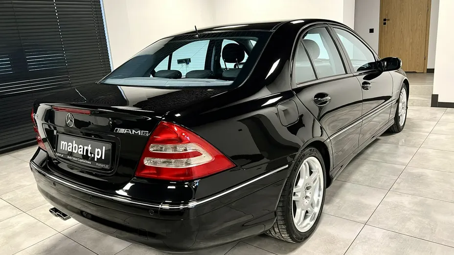 MERCEDES-BENZ C Klasa -