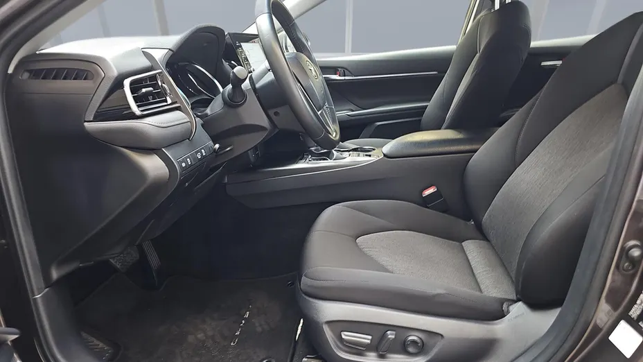 TOYOTA Camry Camry 2.5 Hybrid Comfort CVT