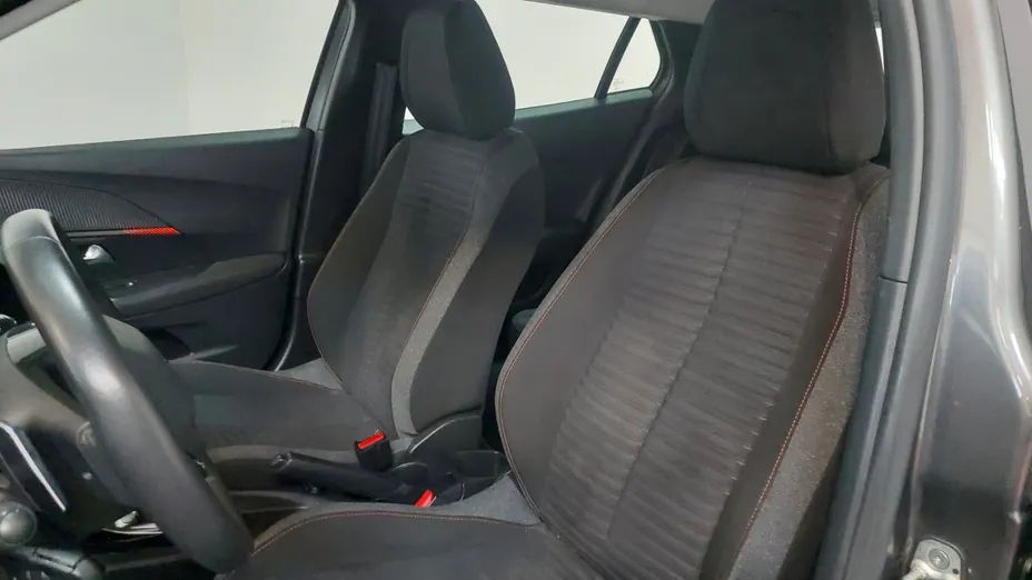 PEUGEOT 2008 -