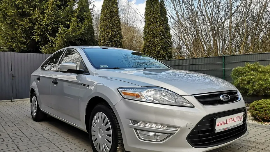 FORD Mondeo -