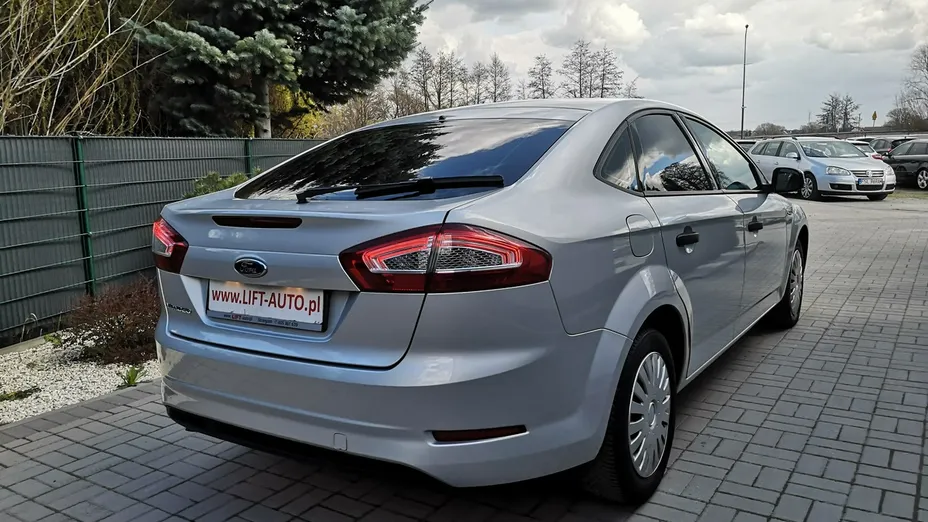 FORD Mondeo -