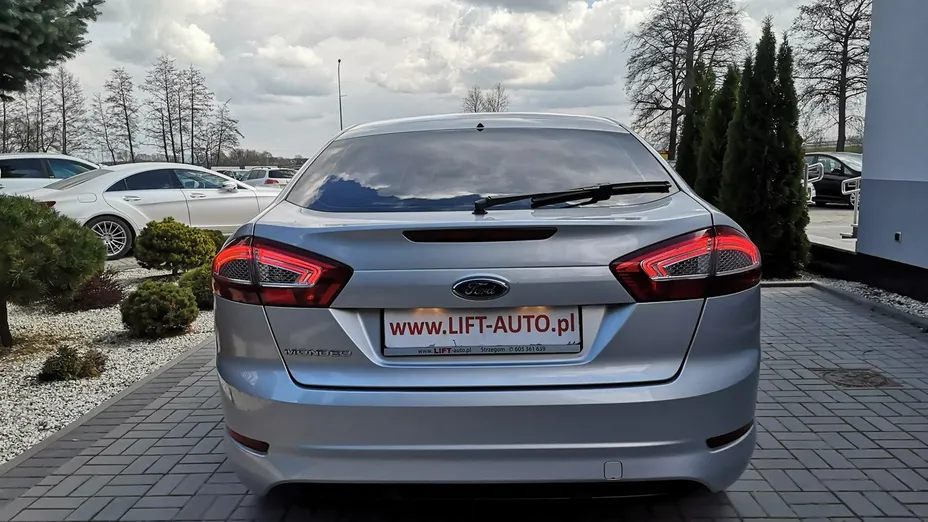 FORD Mondeo -