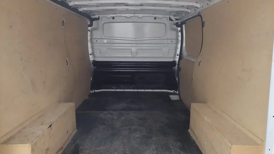 RENAULT Trafic -