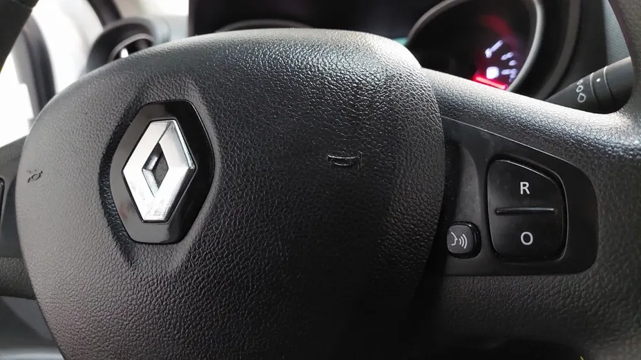 RENAULT Trafic -
