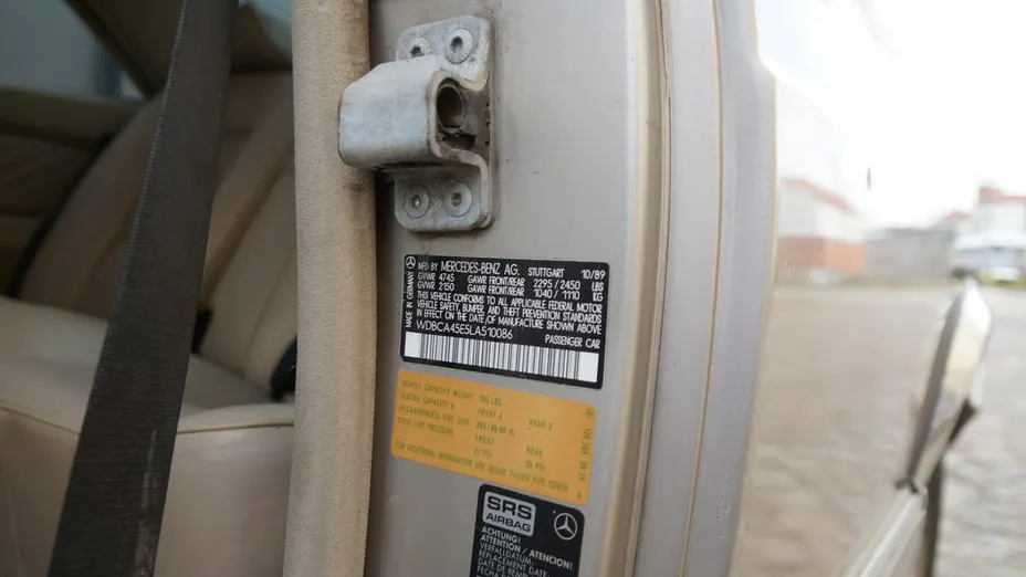 MERCEDES-BENZ S Klasa -