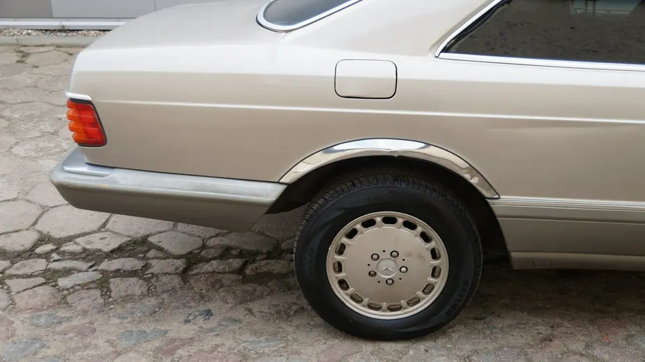 MERCEDES-BENZ S Klasa -