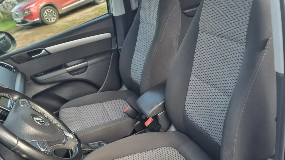 VOLKSWAGEN Sharan -