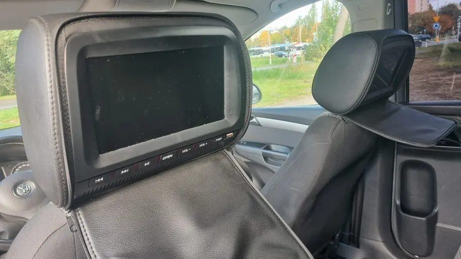 VOLKSWAGEN Sharan -