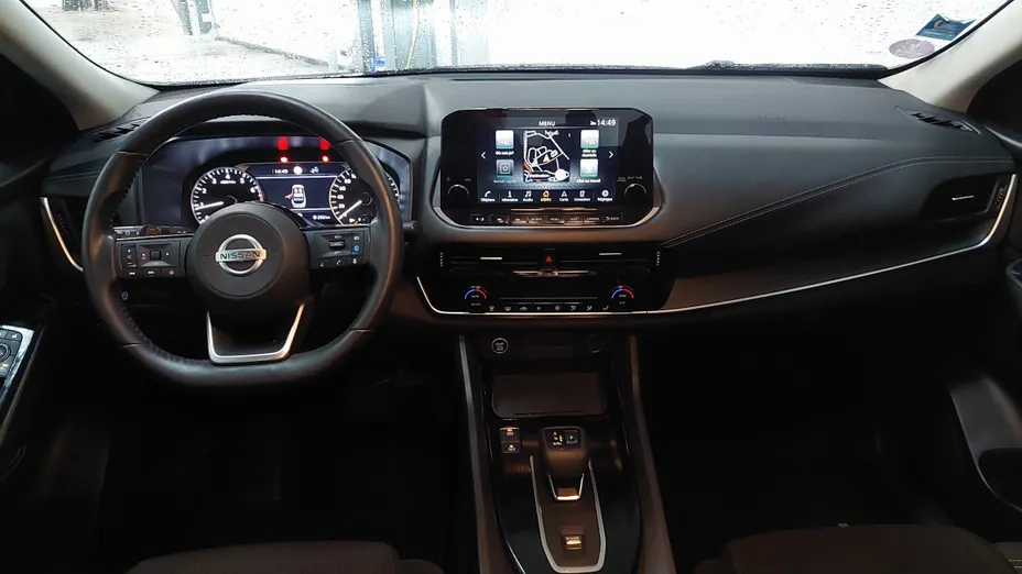 NISSAN Qashqai -