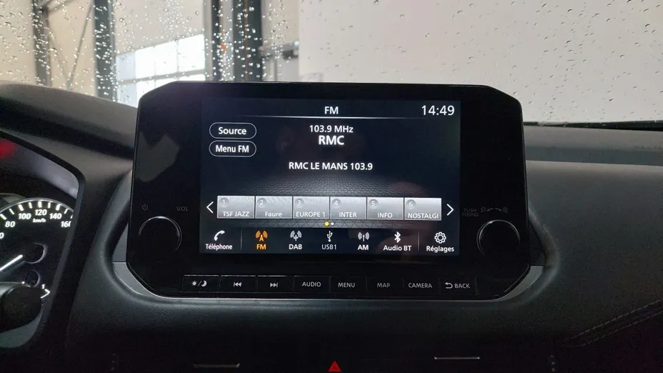 NISSAN Qashqai -