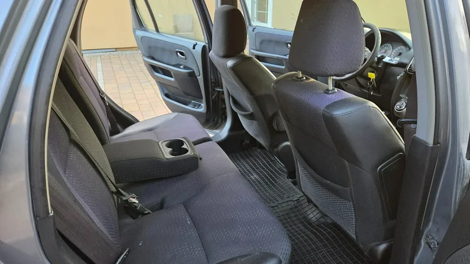 HONDA CR-V -