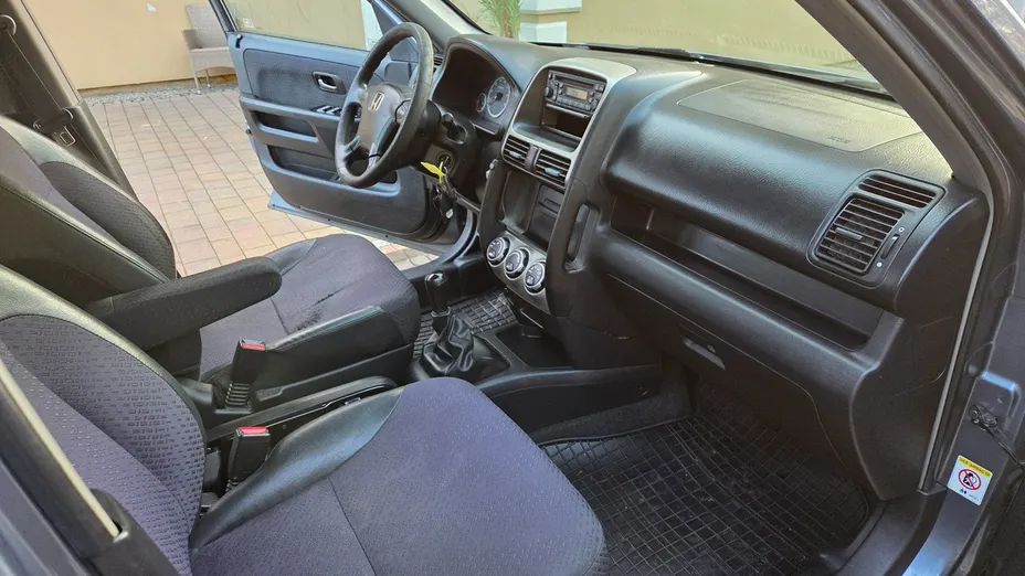 HONDA CR-V -