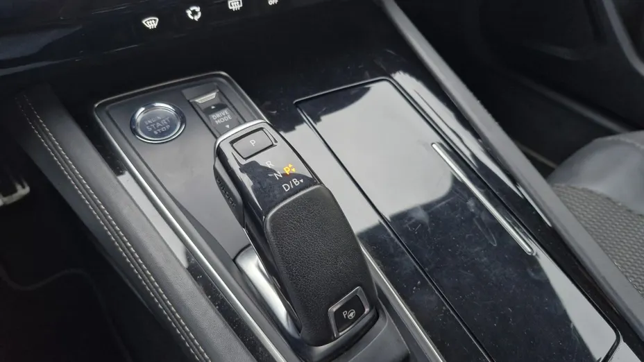 PEUGEOT 508 -