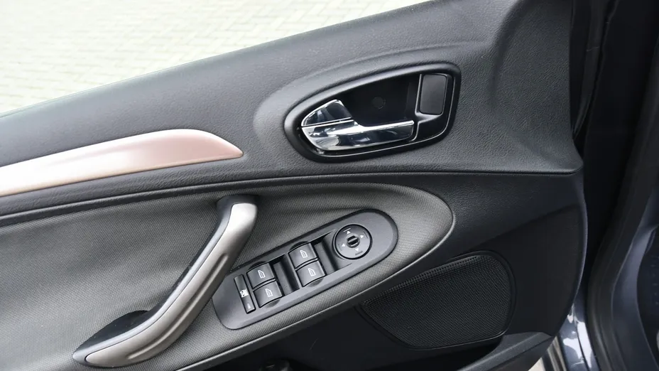FORD Galaxy -