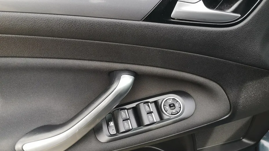 FORD Mondeo -