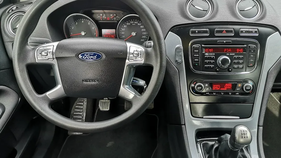 FORD Mondeo -