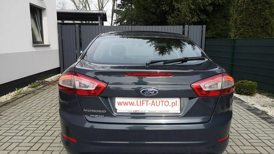 FORD Mondeo -