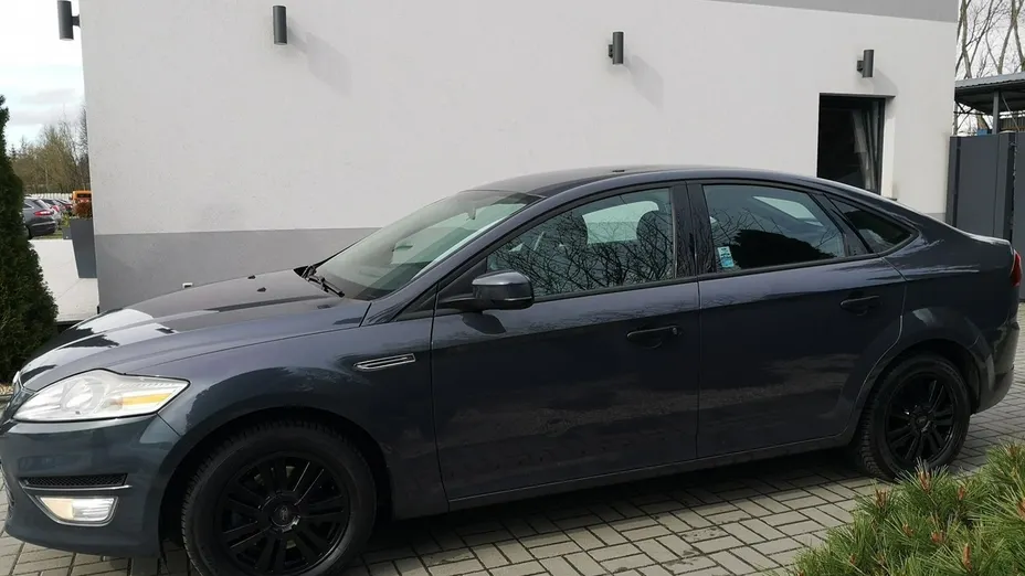 FORD Mondeo -