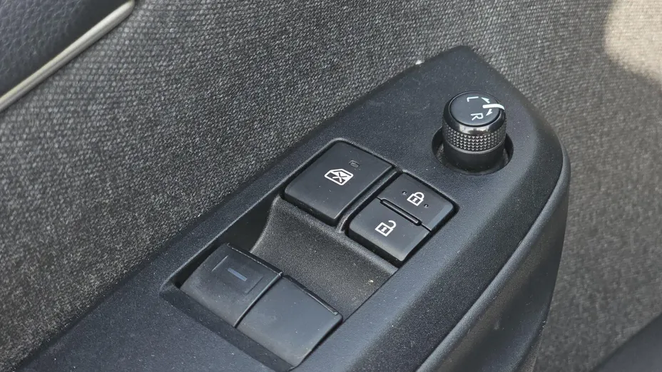 TOYOTA Yaris Yaris Hybrid 1.5 Comfort