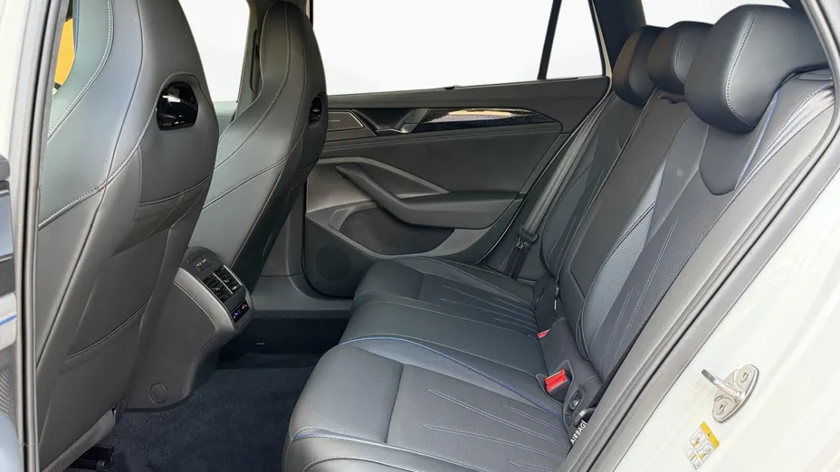 VOLKSWAGEN Passat Passat 2.0 TDI SCR 4Mot. R-Line DSG