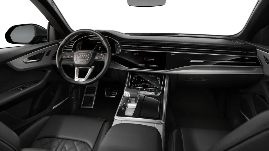 AUDI Q8 -