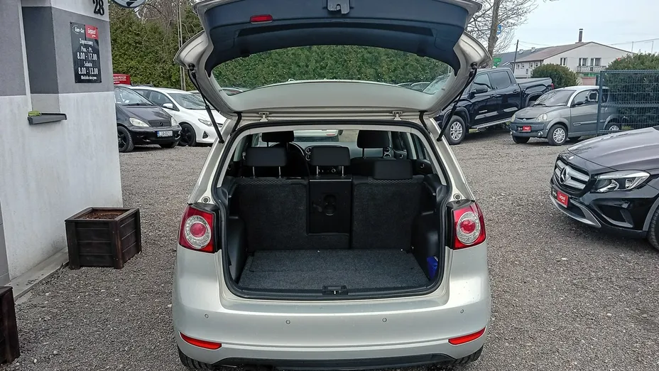 VOLKSWAGEN Golf Plus -