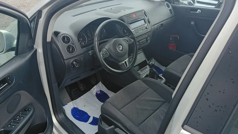 VOLKSWAGEN Golf Plus -