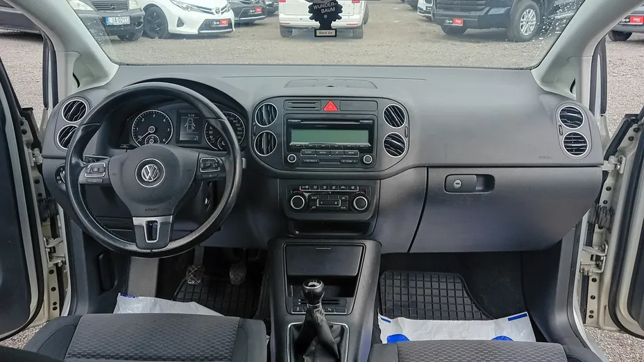 VOLKSWAGEN Golf Plus -