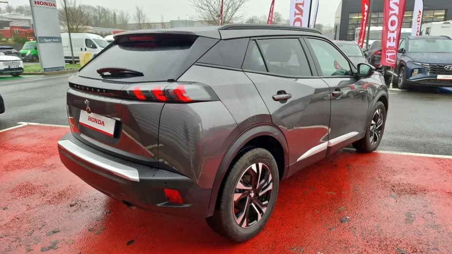 PEUGEOT 2008 -