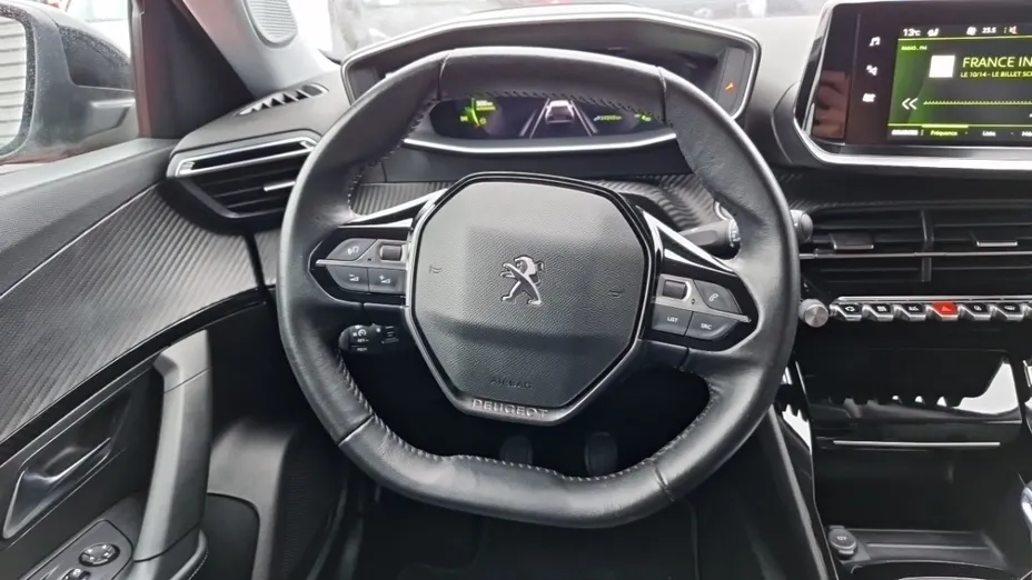 PEUGEOT 2008 -