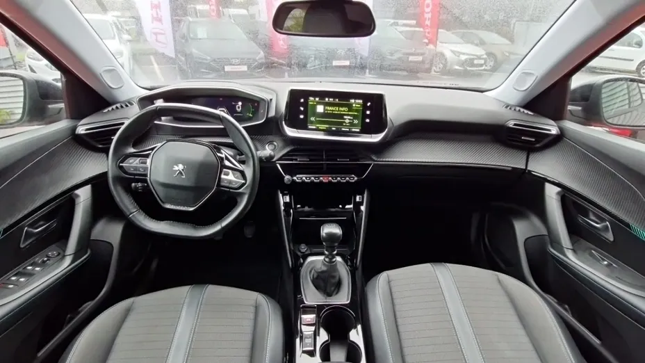PEUGEOT 2008 -