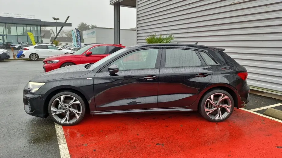AUDI A3 Sportback -