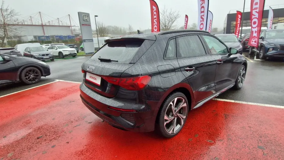 AUDI A3 Sportback -