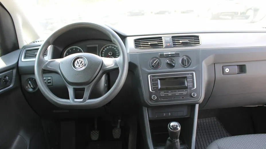 VOLKSWAGEN Caddy -