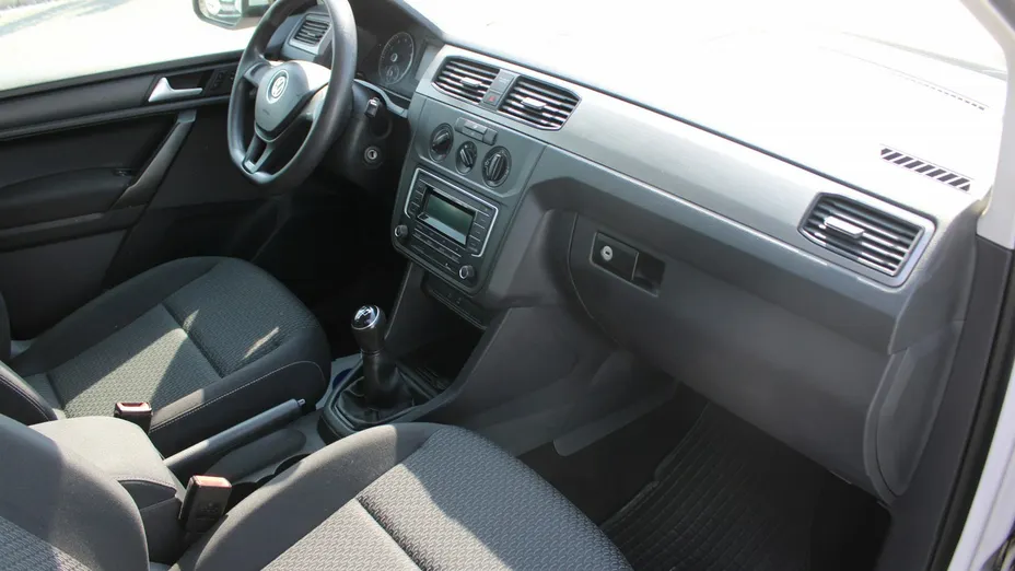 VOLKSWAGEN Caddy -