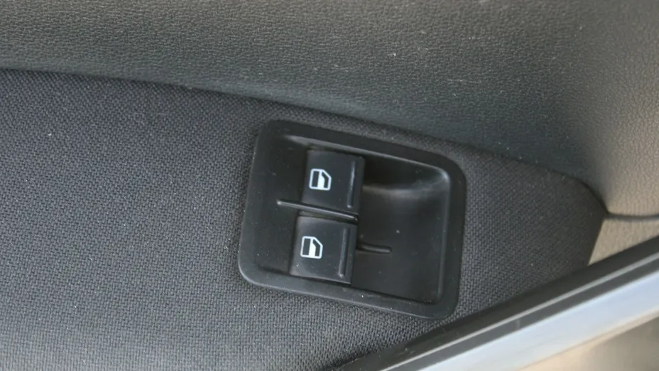 VOLKSWAGEN Caddy -