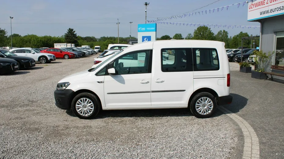 VOLKSWAGEN Caddy -