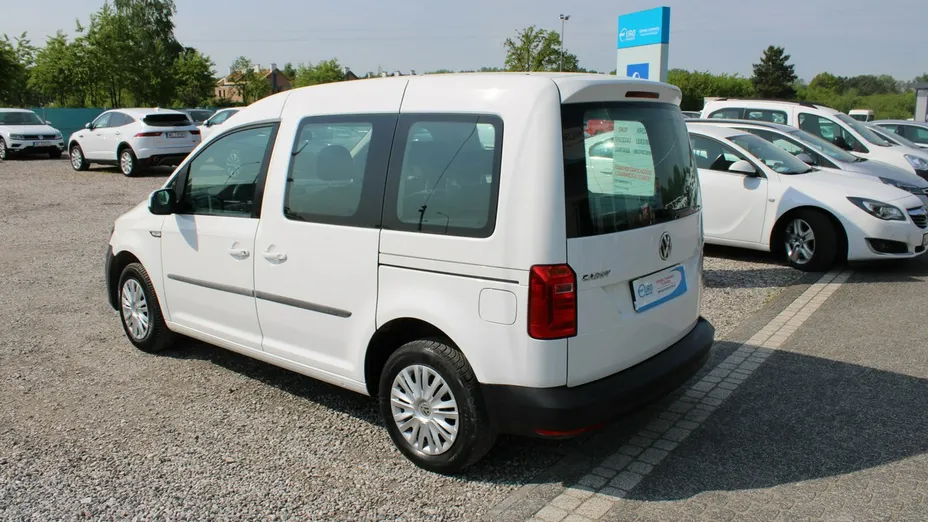 VOLKSWAGEN Caddy -