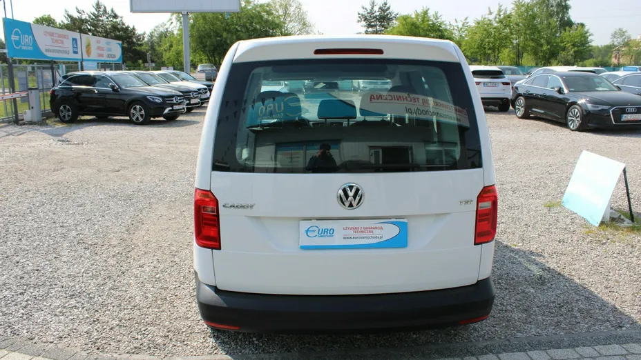 VOLKSWAGEN Caddy -