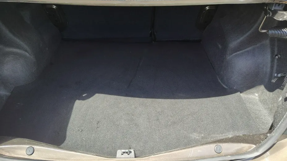 DACIA Logan -